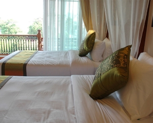 Leonardo One-Bedroom Apartment 